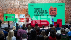 "Z" veruju u demokratiju